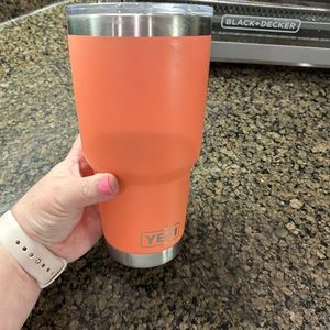 Yeti Tumbler 30 oz